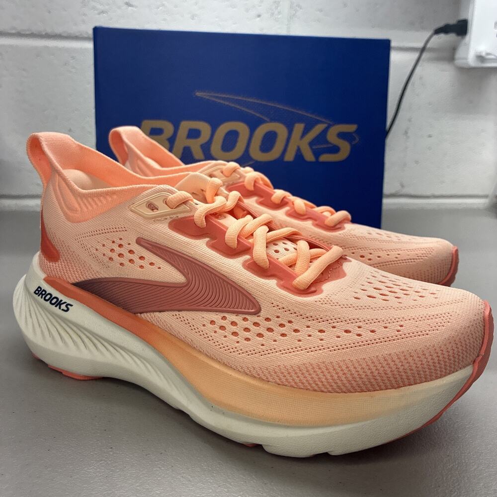 Brooks Glycerin 23 Women’s 5 B Running Shoes Athletic Gym Walking Coral Peach